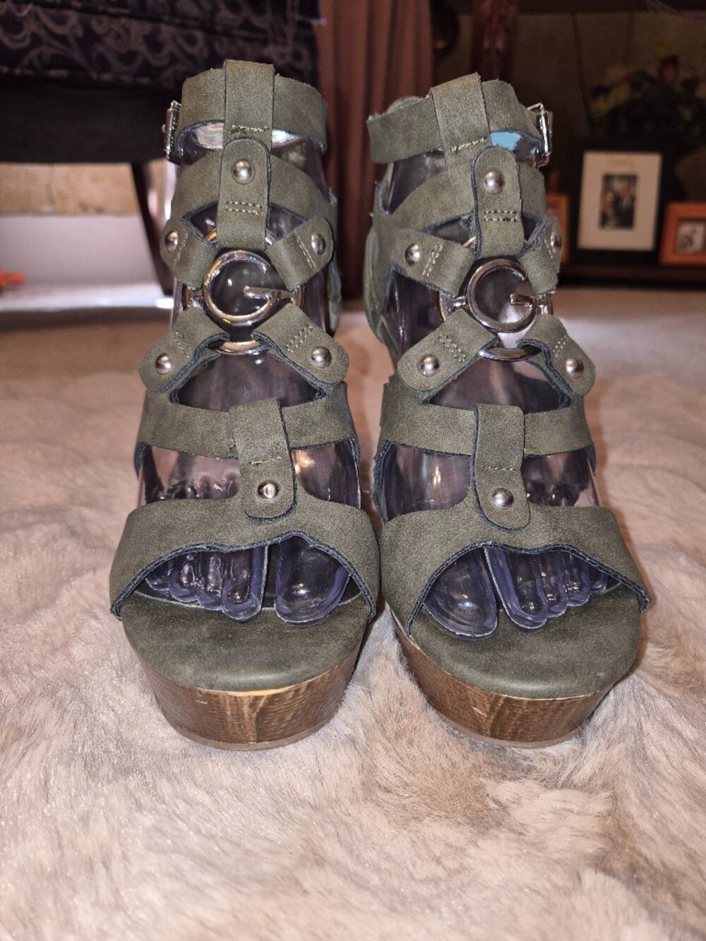 Guess Wedge Heel Sandles